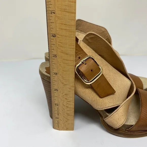 Anthropologie Coque Terra Sanne Block Heel Leather Block Heel SZ 8M