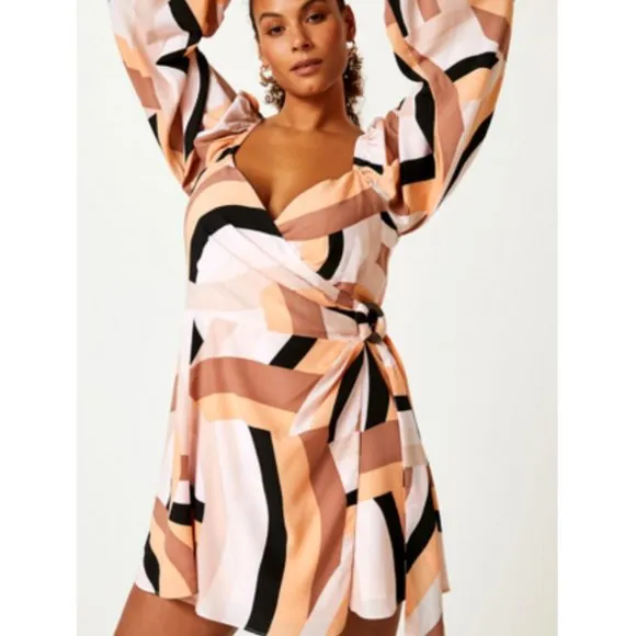 Anthropologie Hutch M NWT Mod Geo Wrap Mini Dress Puff Sleeves Geometric Medium