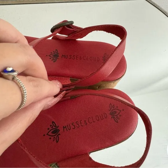 ANTHROPOLOGIE Musse &amp; Cloud Red Leather Summer Espadrille Platform Sandals