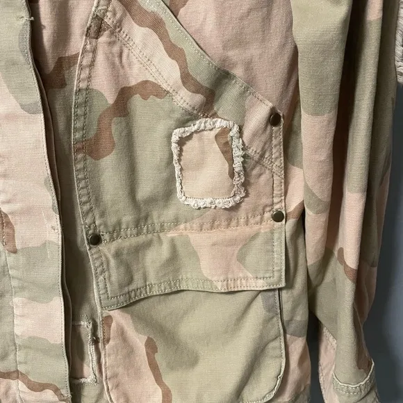 Anthropologie Oversized Lida Pink Camo Utility Jacket in X-Small