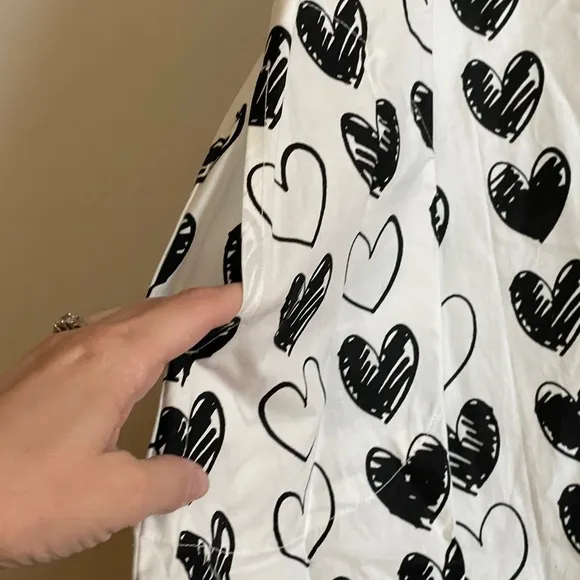 Anthropologie Tunic Dress Sweetheart Heart Novelty Print Black White Women’s XS