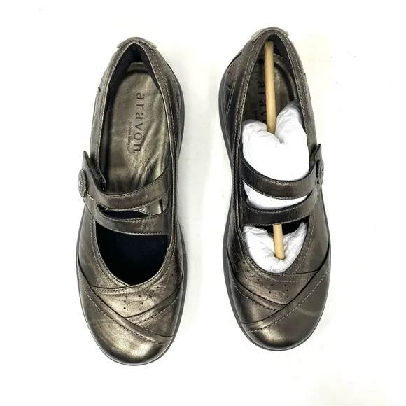 Aravon Revshow Mary Jane Flats Pewter