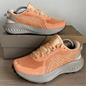 ASICS Gel Excite Trail 2 Terracotta Birch Women Sneakers- Size 7