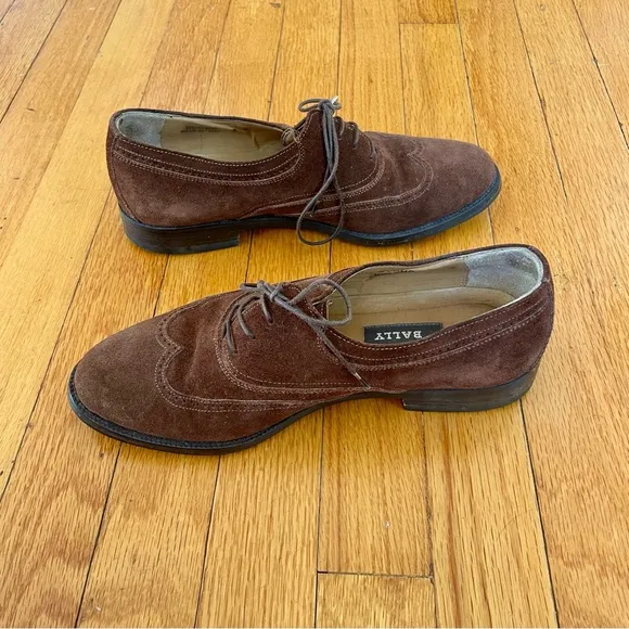Bally Duomo Men’s Brown Suede Lace Up Loafers. Size 7. Women’s size 8.5.