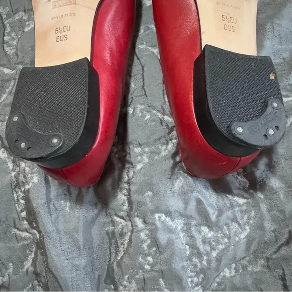 Bally Italy Leather Women’s Size 8 Talbala Horse Bit Red Loafers Flex Si…