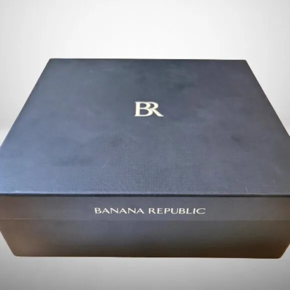 Banana Republic Italian Black Leather Loafers - Size: 6
