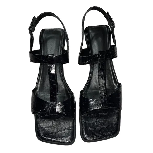 BANDOLINO *Vintage* (EUC) Kendra Black Leather T Strap Sandals, Size 9.5