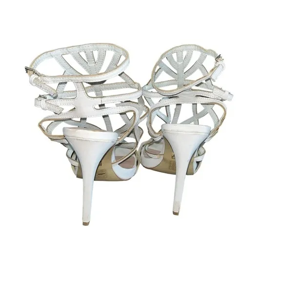 BEBE GABRIELA CAGED GLADIATOR WHITE HEELS  SANDALS SIZE 7