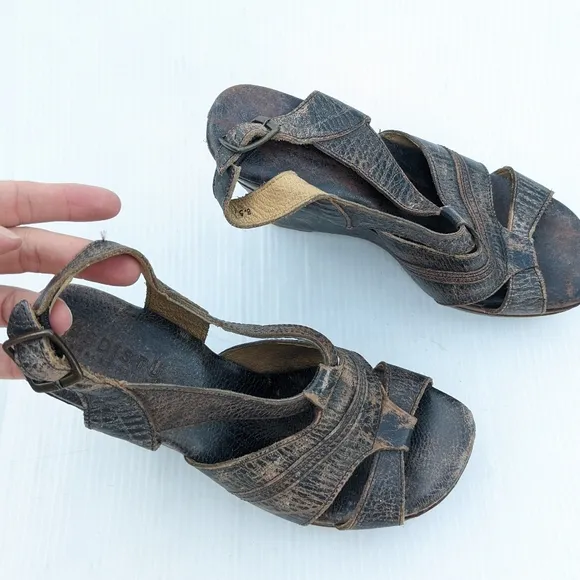 BED STU Gayle slingback wedge platform sandals