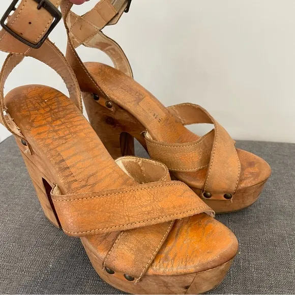 BED STU Kalah Wooden Sole Platform Sandals - Tan Size 6.5