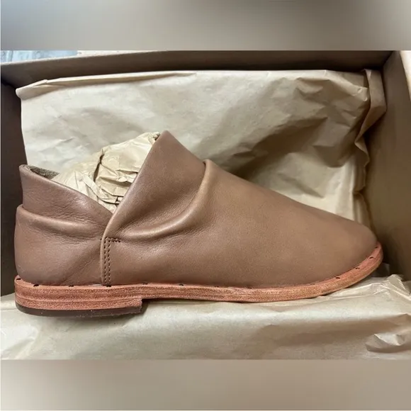 Been Puffin Bootie Flats - Saddle Leather