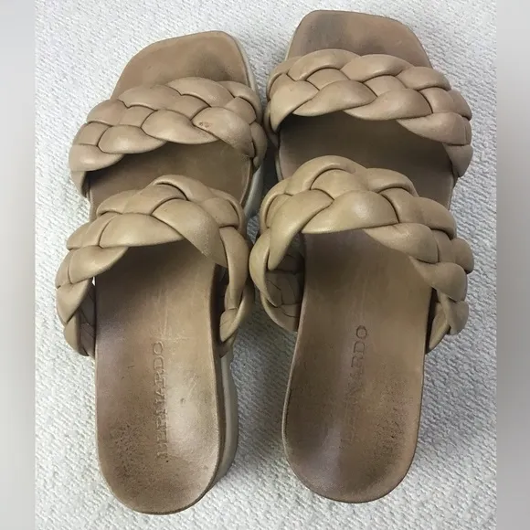 Bernardo Braided Ciara Slide Sandals Women’s Size 7.5 Braided Leather Strap Sand