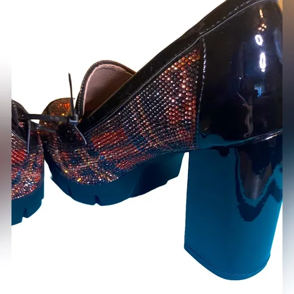 Betsey Johnson Adelyn Plaid sparkly platform loafers size 9