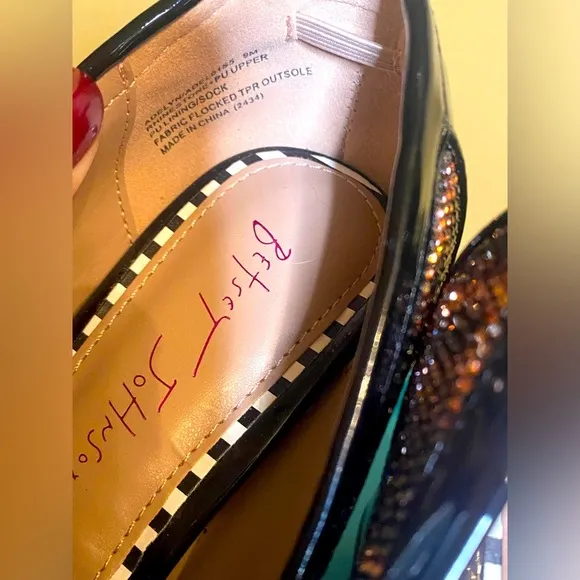 Betsey Johnson Adelyn Plaid sparkly platform loafers size 9