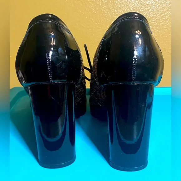 Betsey Johnson Adelyn Plaid sparkly platform loafers size 9