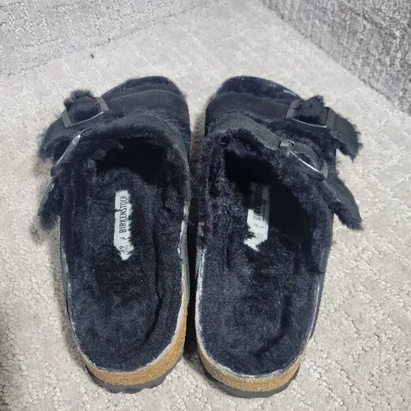 Birkenstock Arizona Shearling Size 39 L8 M6 N Black Suede Double Strap Sandals