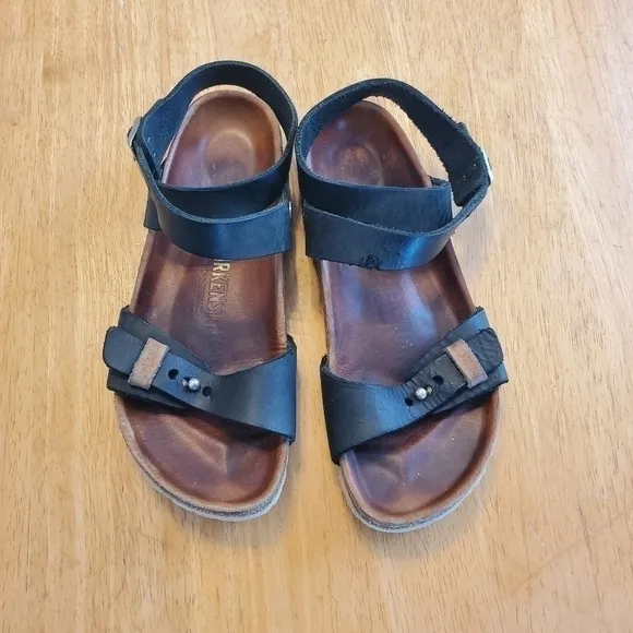 Birkenstock Dehli Black Oiled Leather Sandals sz 36