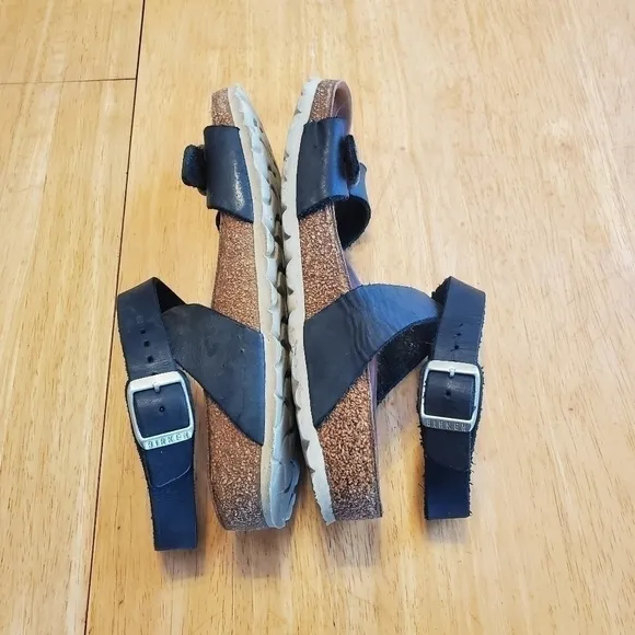 Birkenstock Dehli Black Oiled Leather Sandals sz 36