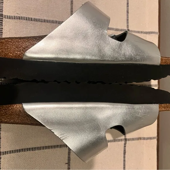 Birkenstock Sandals Ladies Size 37 (6-6.5) Silver Adjust Strap Spring Summer EUC