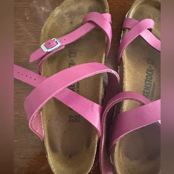 Birkenstock Yara sandals size 8/39 ankle strap pink purple clogs big buckle