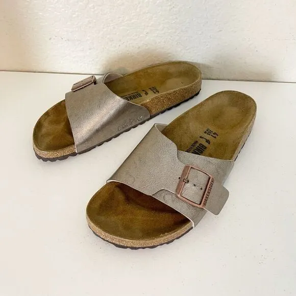 Birkenstocks Catalina slide on sandals. 41/10