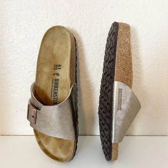 Birkenstocks Catalina slide on sandals. 41/10
