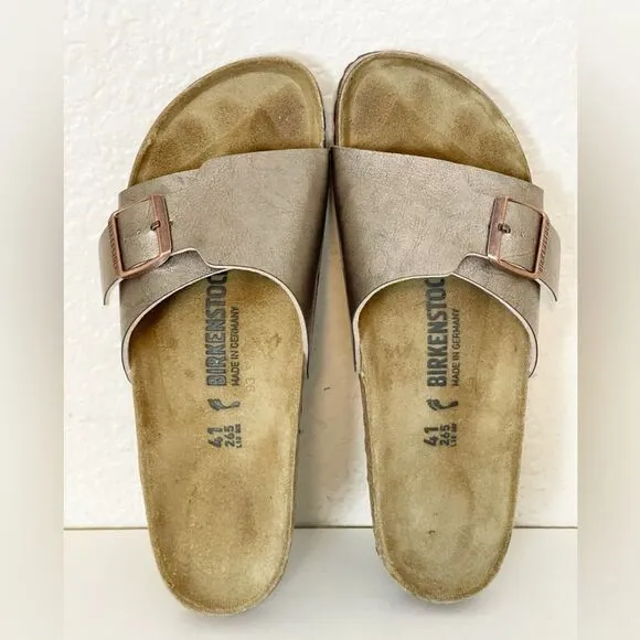 Birkenstocks Catalina slide on sandals. 41/10