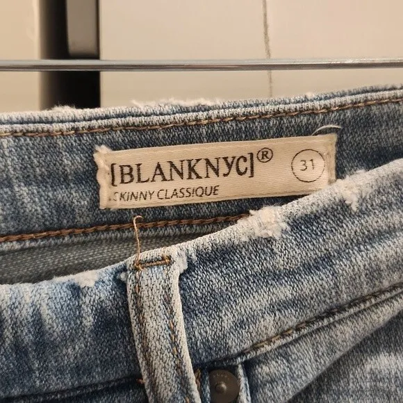 Blank NYC Skinny Classique Splatter Distressed Jeans size 31
