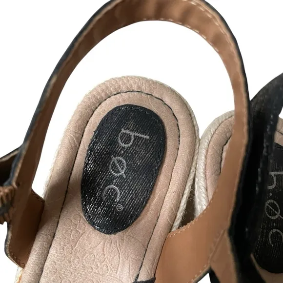 B.O.C. Born Concept Wedge Espadrilles Sandals Flower Accent Black Gold Shimmer 8