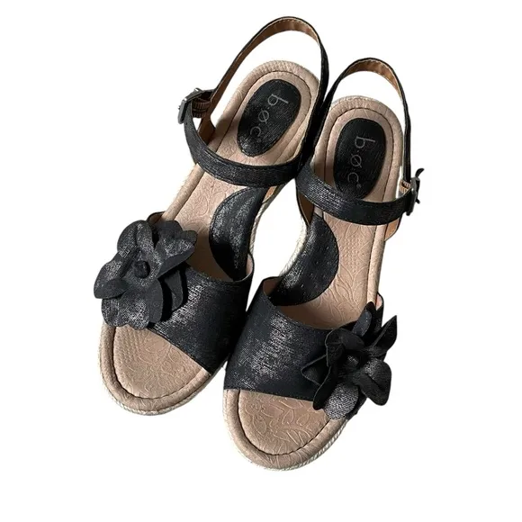 B.O.C. Born Concept Wedge Espadrilles Sandals Flower Accent Black Gold Shimmer 8