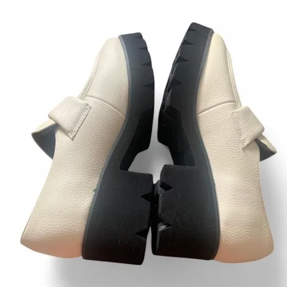 Born California women white retro chunky platform loafers size 9