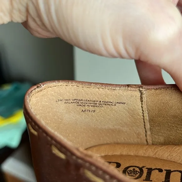 Born Maple Brown Loafers Sz 8 NWOT