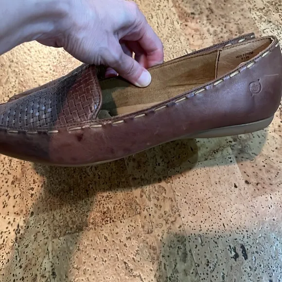 Born Maple Brown Loafers Sz 8 NWOT
