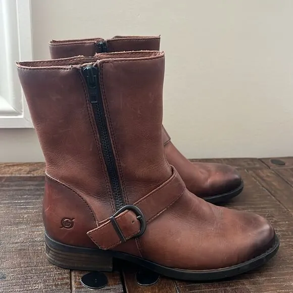 Born Women's Leather Buckle Boots Size 7.5