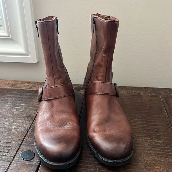 Born Women's Leather Buckle Boots Size 7.5