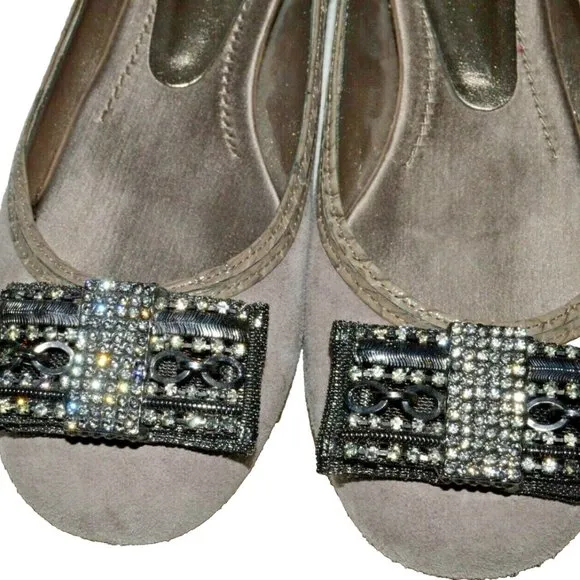 BOURNE SIZE 9 M 39 GRAY SUEDE LEATHER RHINESTONES BOW BALLET FLATS SHOES