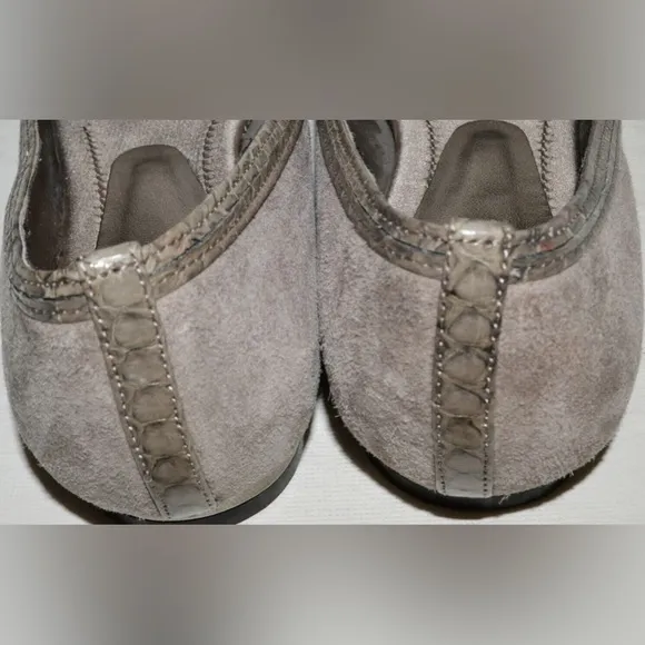 BOURNE SIZE 9 M 39 GRAY SUEDE LEATHER RHINESTONES BOW BALLET FLATS SHOES