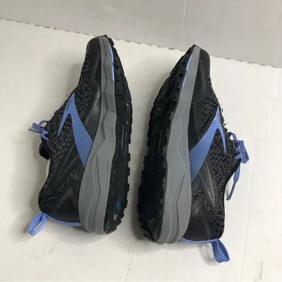 Brooks Sneakers Womens Size 9 Divide 1203221B080 Trail Running Hiking Black Gray