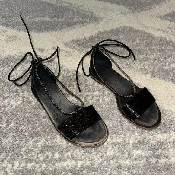 BRUNELLO CUCINELLI Monili-Trim Leatherr Ankle Wrap Sandals Black