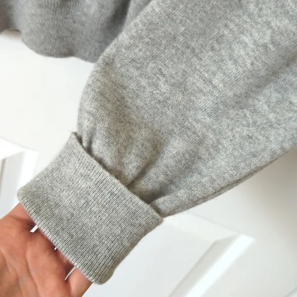 Burberry Classic Cashmere Knit Rolled Cuff Pullover Crewneck Sweater Gray XXL