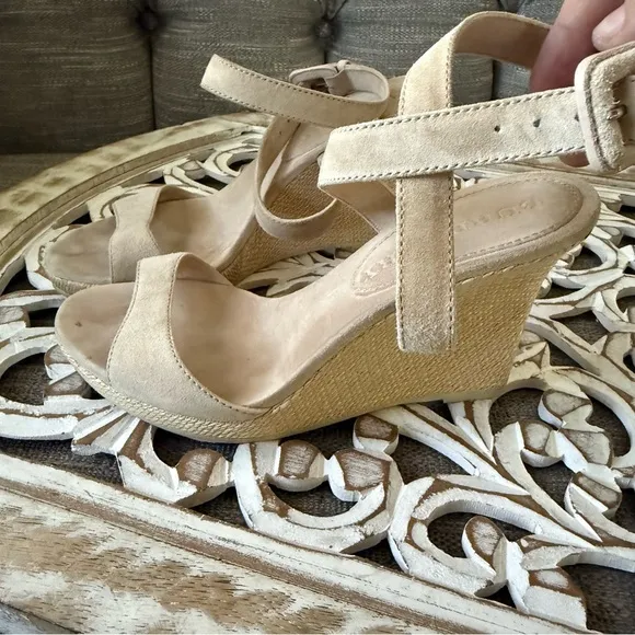 Burberry Cream Suede Leather Ankle Wrap Wedge Sandals Shoes Women’s 37 US 7