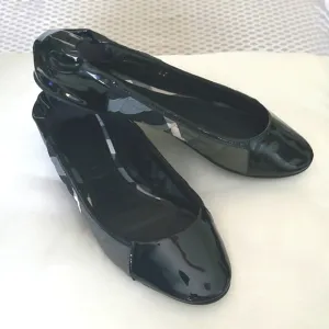 Burberry Leather Patent Plaid  Ballerina Flats.(US 7 Eur 37) Light Wear.