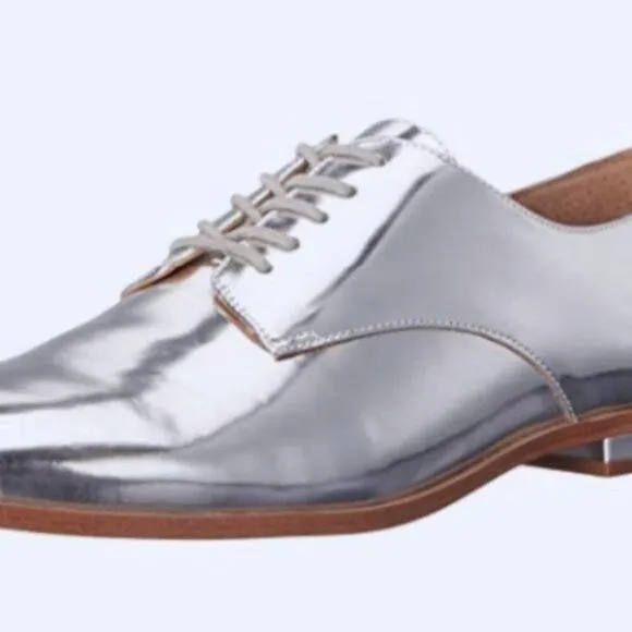Calvin Klein Camella Oxford Shoe silver size 8