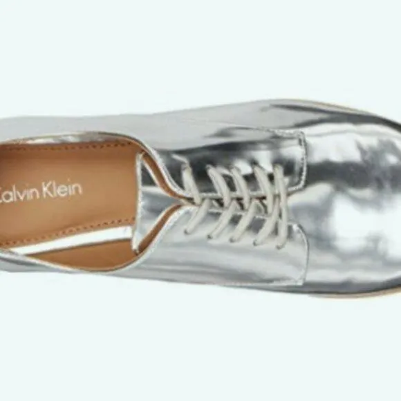 Calvin Klein Camella Oxford Shoe silver size 8