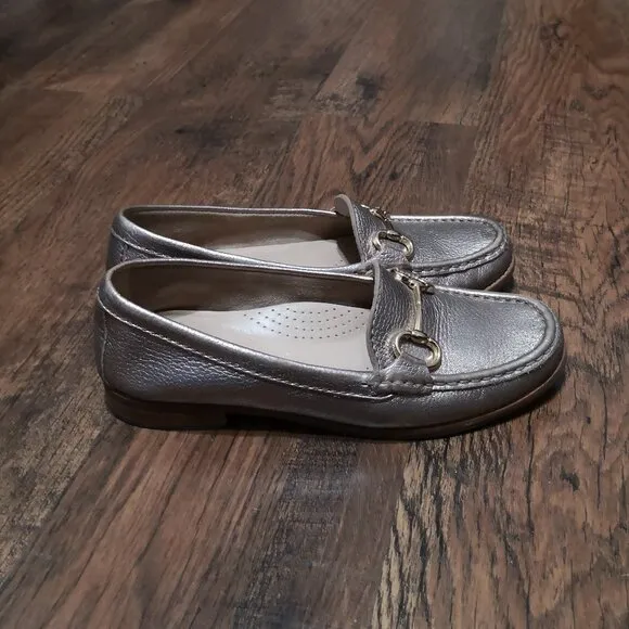 Carvela Metallic Leather Comfortable Loafers Golden Accent Size US 6.5-7/EU 37