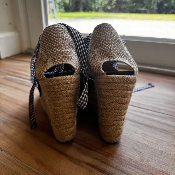 Castañer - Black and White Gingham Wedge Espadrilles - used once