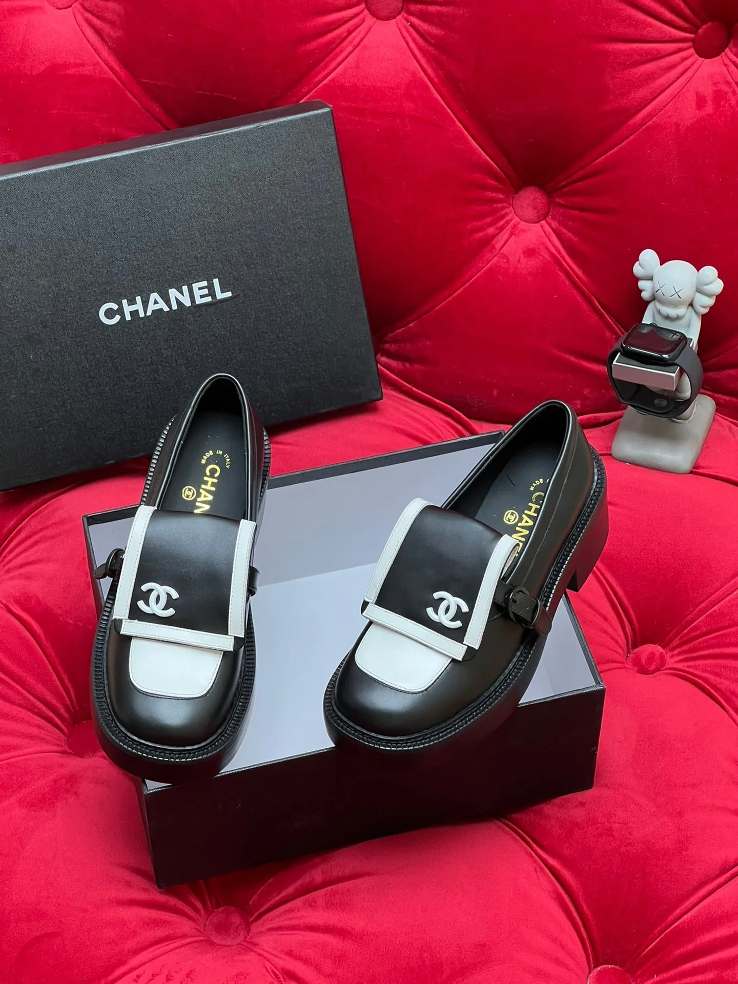 CC MOCCASIN LOAFER IN BLACK MIX WHITE LAMBSKIN