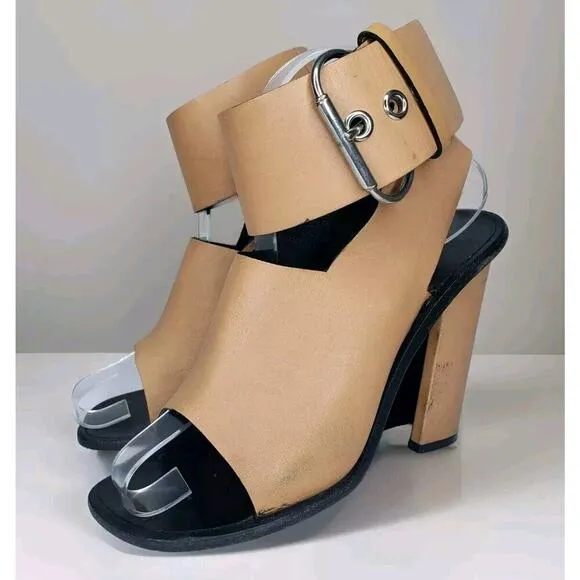 CELINE Paris EU 38 Tan Leather Open Toe Ankle Wrap Strap High Heel Sandals ITALY