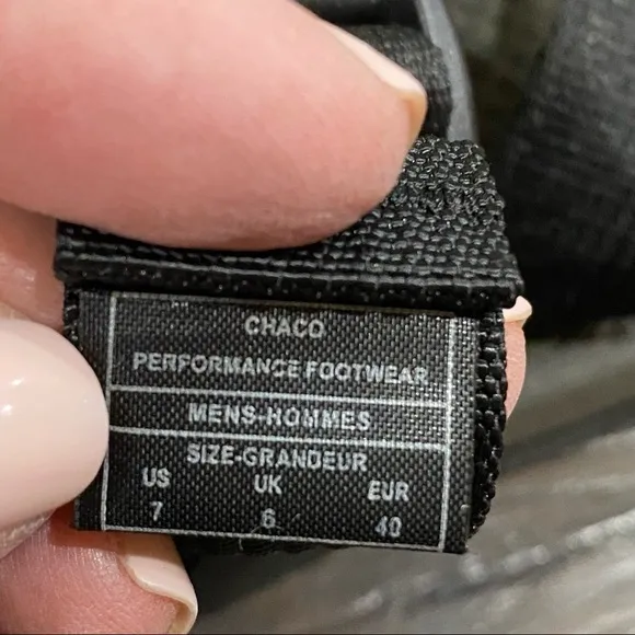 Chaco Men’s Gray and Black Sandals Size 7