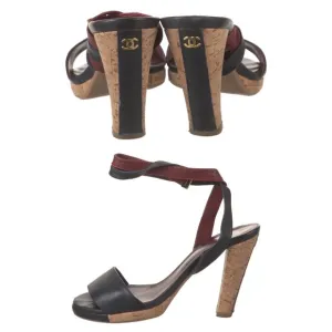 Chanel blue leather wrap around strap vintage sandals 38.5